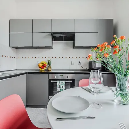 With 3 Bedroom For Family Lägenhet *