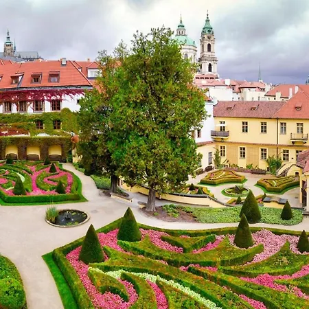 With 3 Bedroom For Family * Prag