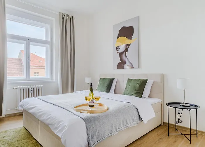 3-bedroom For Family Daire Prag